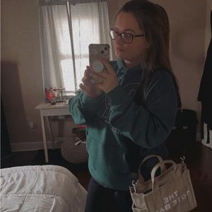 Meet your Posher, Jordan